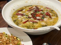 -港丽餐厅(杭大店)