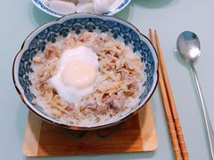 -舒月母婴月嫂育儿嫂(静安店)
