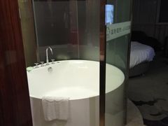 -华雅·云缦酒店(岳阳楼区火车站店)