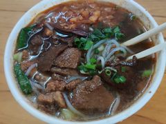 牛肉猪肝瘦肉三鲜粉-严婆婆面馆