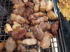 -肉甲韩国木炭烤肉(新壹街1店)