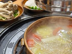 -阿山卓·野生菌火锅·纳西火塘烤肉