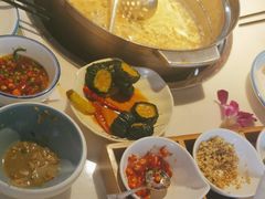 -三个椰子·现砍椰子鸡(金源CBD店)