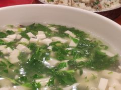 -侬佳蒸菜馆(听潮店)