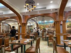 大堂-清真·玛丽亚新疆菜主题餐厅(浙江中路店)