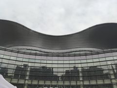 -上海跨国采购会展中心