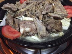 -阿婆情腊排骨火锅(金虹路店)