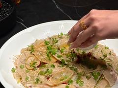 捞起水晶葵花鸡-广州文华东方酒店·江-由辉师傅主理