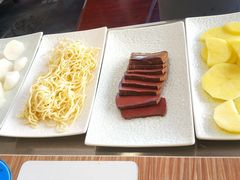 -潮汕牛肉火锅
