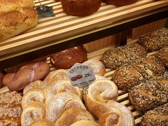 -原麦山丘(超极合生汇店)