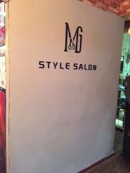 -BM SALON