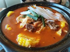 襄阳砂锅牛三鲜-莲餐厅·湖北菜·藕汤是头牌(愚园路店)
