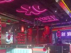 -多嘴超级肉蟹煲(杉杉国潮主题店)