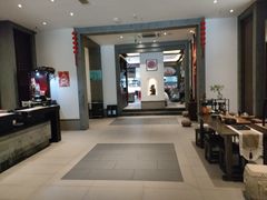 -梅花香里大酒店(郁金香路店)