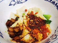 老陕biangbiang面-小老三汉中热米皮(钟楼店)