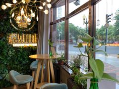 -ZING COFFEE 镜咖啡