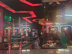 -路边边.炒菜烧烤.音乐餐厅(良乡长虹店)