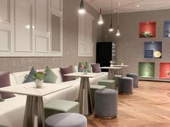 -潮一不贰·法式甜品·生日蛋糕·西式简餐(外滩店)