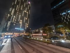 -深圳国际会展中心希尔顿酒店(前海华发冰雪世界店)