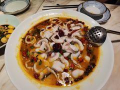 老坛酸菜鱼-周渝食惦·酸菜鱼精致川菜(横岗店)