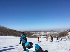 -中旅松花湖滑雪场