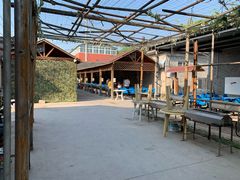 -亲兄弟真人CS团建拓展基地
