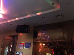 -盛世豪情量贩式KTV(九洲创意园店)