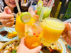 -街角等你.大连海鲜烧烤.经典铁板海鲜串(西安路店)