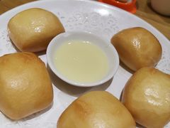 炼乳小馒头-吕氏疙瘩汤·海鲜新鲁菜(凯德mall新都心店)