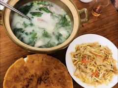 枸杞叶肠仔粥-华记粥饭店(印象容桂主题风情街店)