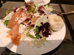 烟熏三文鱼-上海圣诺亚皇冠假日酒店·诺亚厨房