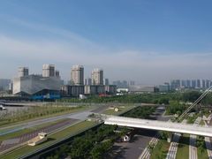 -南京眼步行桥