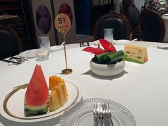 -醉辉皇上海之巅(上海中心大厦店)