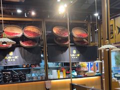 -九锅一堂酸菜鱼(新南凯德直营店)