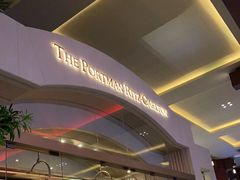 -上海波特曼丽思卡尔顿酒店
