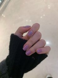 -吉吉靓甲美睫