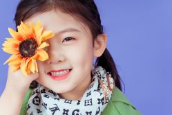 -童恩贝贝专业儿童摄影(浐灞新城4期店)