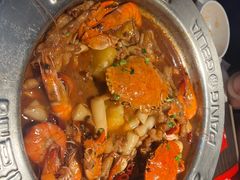 -胖哥俩肉蟹煲(华贸店)