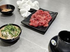 -啊美丽炭火烤肉(滑翔一店)