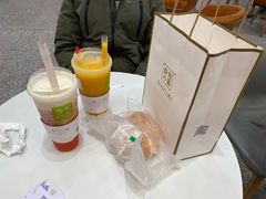 -奈雪的茶(市百一店)