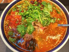 -云阿蛮云南生烫牛肉米线(奉贤路店)