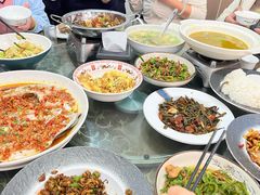 -湖南人家湘菜馆(镇江路店)