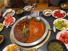 -沸炉重庆老火锅(军事博物馆店)