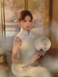 点击看大图 -藤薰定制中式嫁衣礼服旗袍店