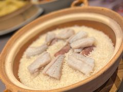 黄鱼鸡油香肠煲饭-新荣记(湾仔店)