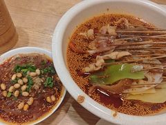 -嘉州叶婆婆钵钵鸡(建设路店)
