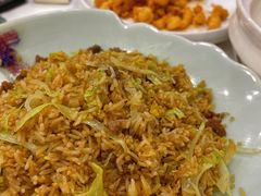 扬州炒饭-粤盛海鲜平价店(洛溪食街店)