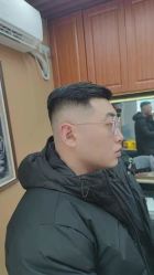 -纯剪男士理发馆·烫染专业店