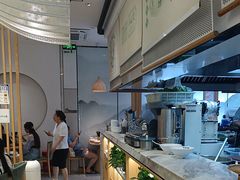 -弄堂咪道-饭香·面香·馄饨香(汇锦广场店)