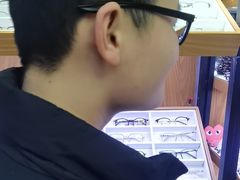 -美空眼镜·星趣控·新乐学·控优点合作店(周浦万达店)